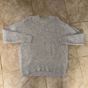 NWOT women’s light gray Sonoma wool knit super comfy cozy sweater!